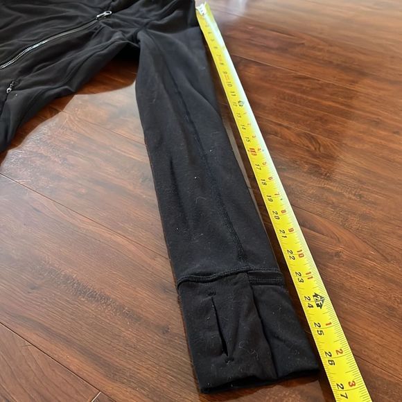 Lululemon zip sweater - Picture 8 of 9